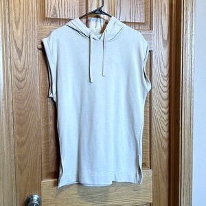 NWT Oversized Cutoff Hooded Top Medium
